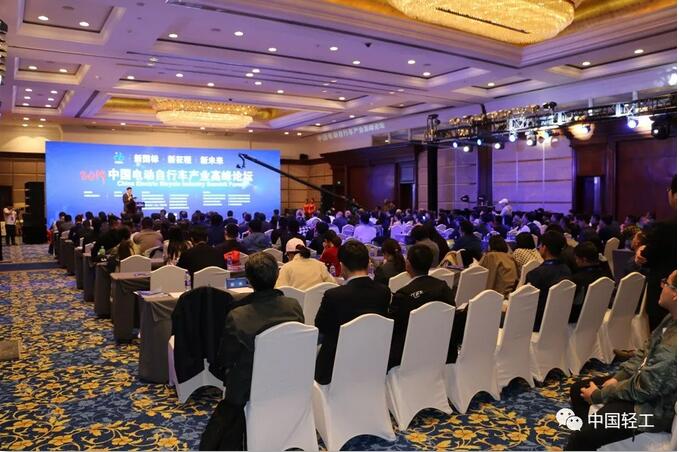 C:\Documents and Settings\Administrator\桌面\自行车协会论坛\QQ截图1.jpg C:\Documents and Settings\Administrator\桌面\自行车协会论坛\QQ截图1.jpg